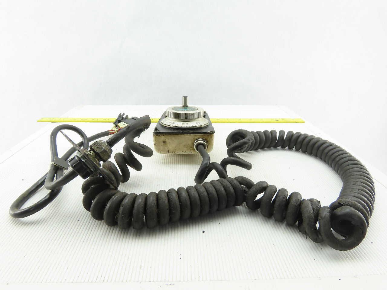 Hitachi Seiki Manual Jog 3 Axis Remote Hand Held Pendant Controller