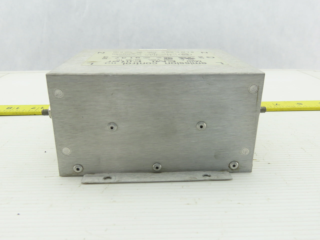 Emission Control M20 EMI Filter 250VAC 20A 50/60Hz