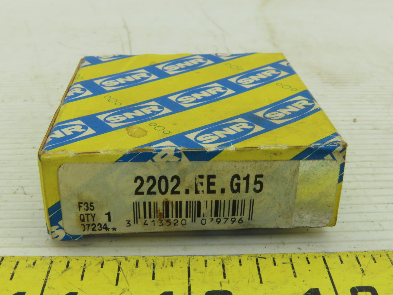 SNR 2202 EE G15 Self Aligning Double Row Ball Bearing 35x15x14mm