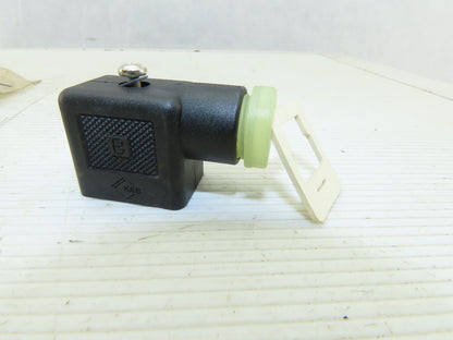 Canfield Connector 5300-1010000 250V 10A Solenoid Connector Lot Of 2