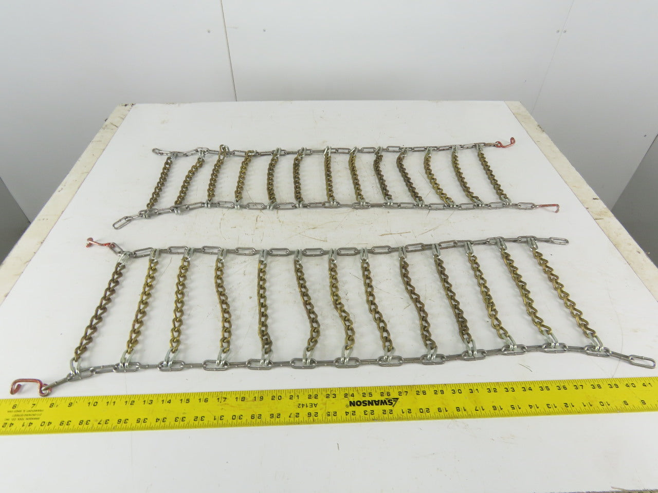 10" x 36" Tire Traction Tire Chain 2 Piece Set Pair