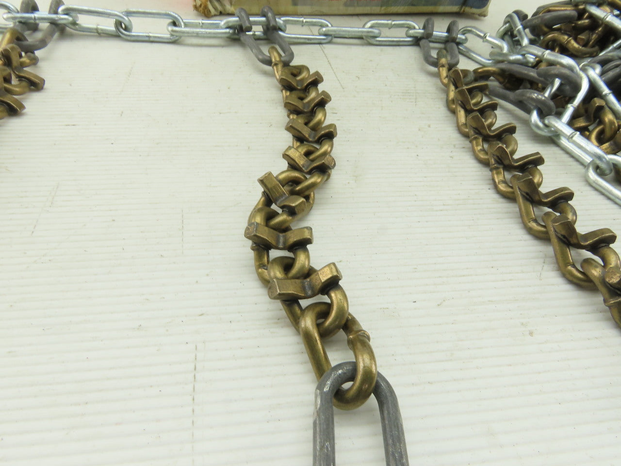 Acco Stock no. 1830 V-Bar Snow Traction Tire Chain Set 12" x 60" Set of 2
