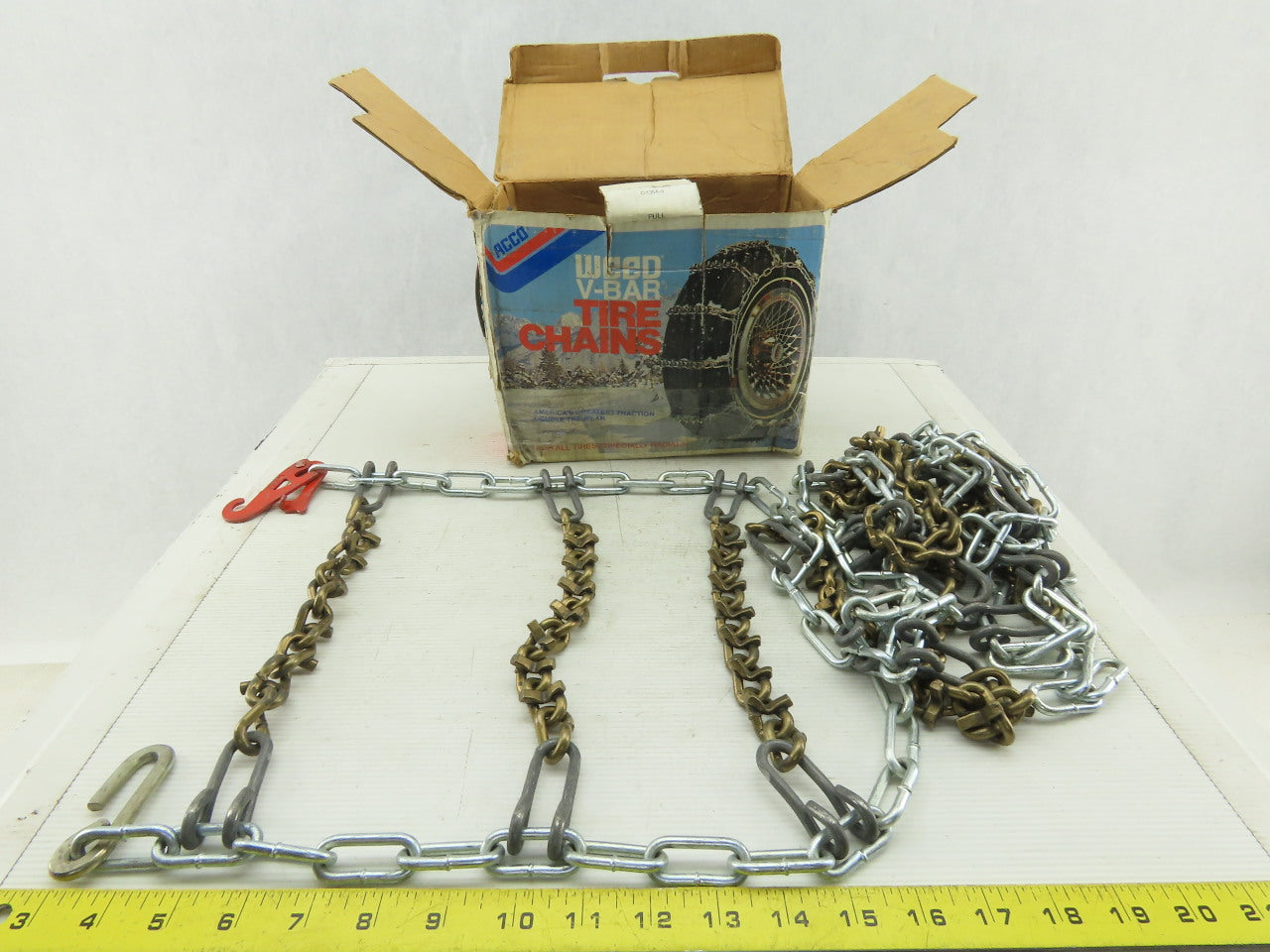 Acco Stock no. 1830 V-Bar Snow Traction Tire Chain Set 12" x 60" Set of 2
