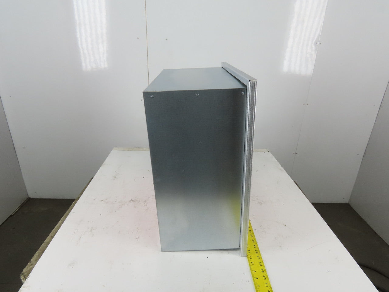 Grainger 4YVC4 Air Handler 24x24x12 Rigid Box Air Filter