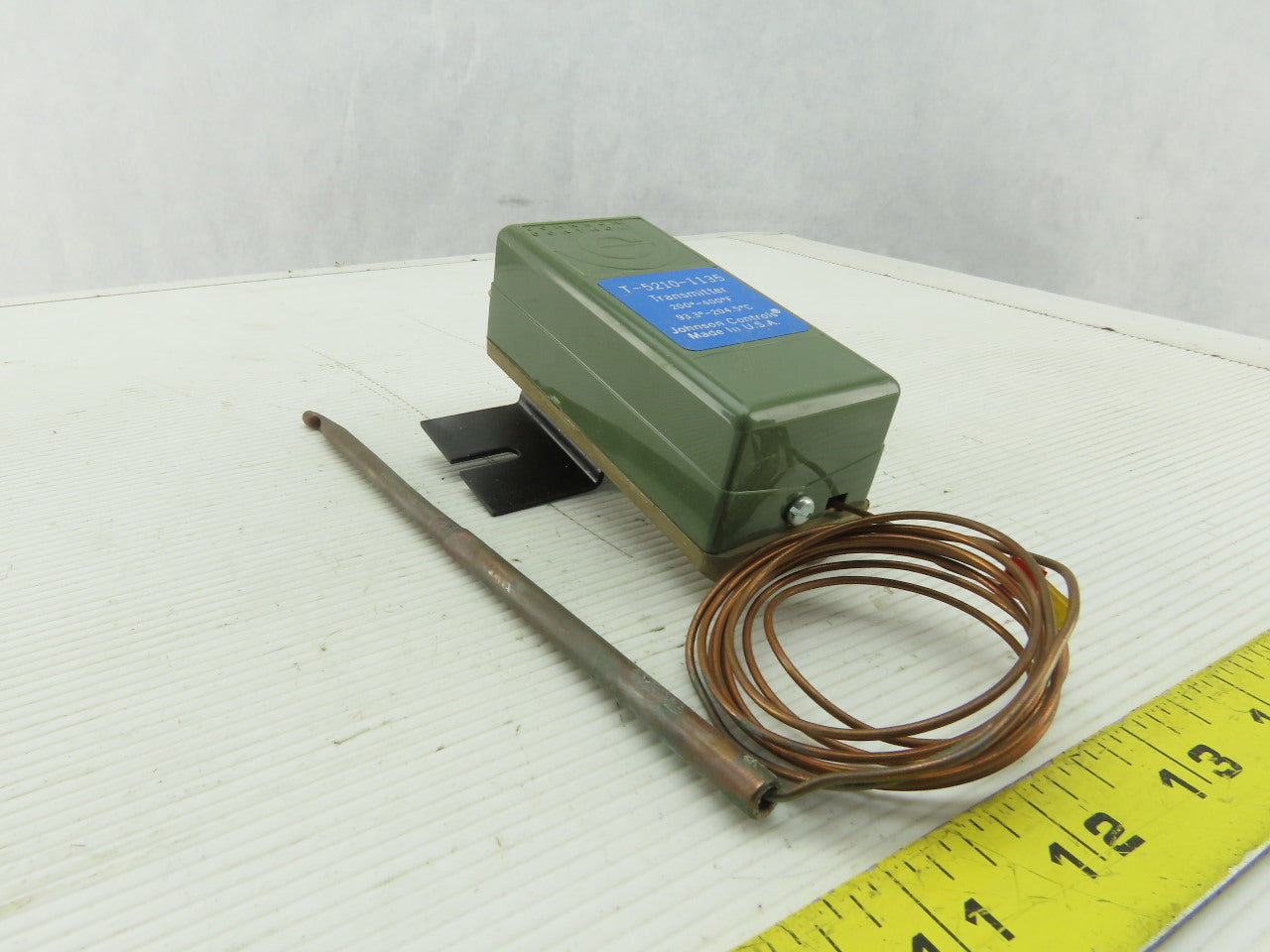 Johnson Controls T-5210-1135 200-400°F Temperature Transmitter