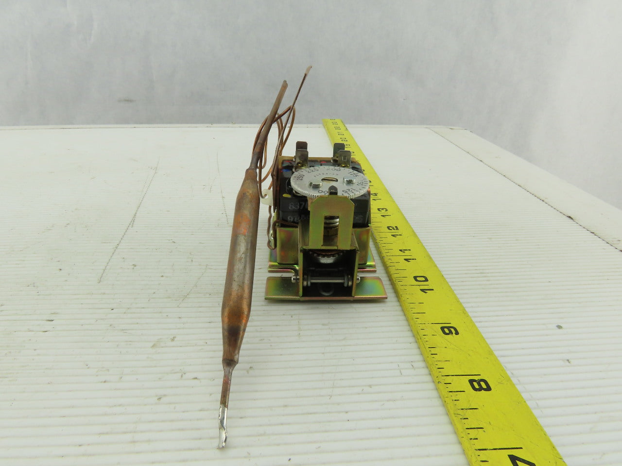 Johnson Control A28GA-18C 2 Stage Temperature Control 100/240°F