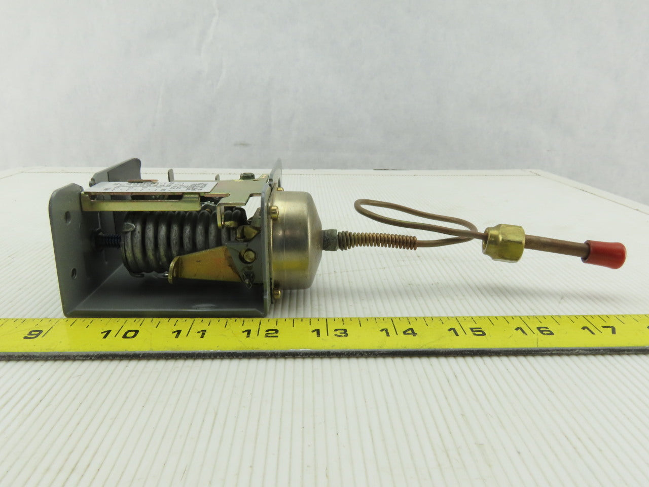 Johnson Controls P70FC-1C Pressure Control Range 20" Hg Vac./50 PSIG