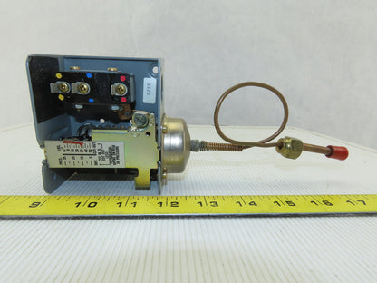 Johnson Controls P70FC-1C Pressure Control Range 20" Hg Vac./50 PSIG