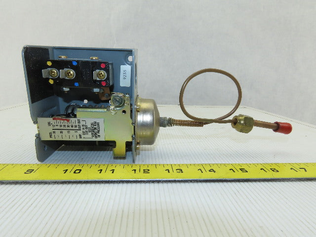 Johnson Controls P70FC-1C Pressure Control Range 20" Hg Vac./50 PSIG