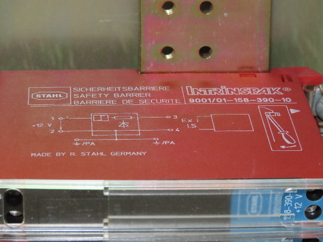 Stahl S1412NF Intrinspak 9001/01-158-390-10 Multi Channel Safety Barrier