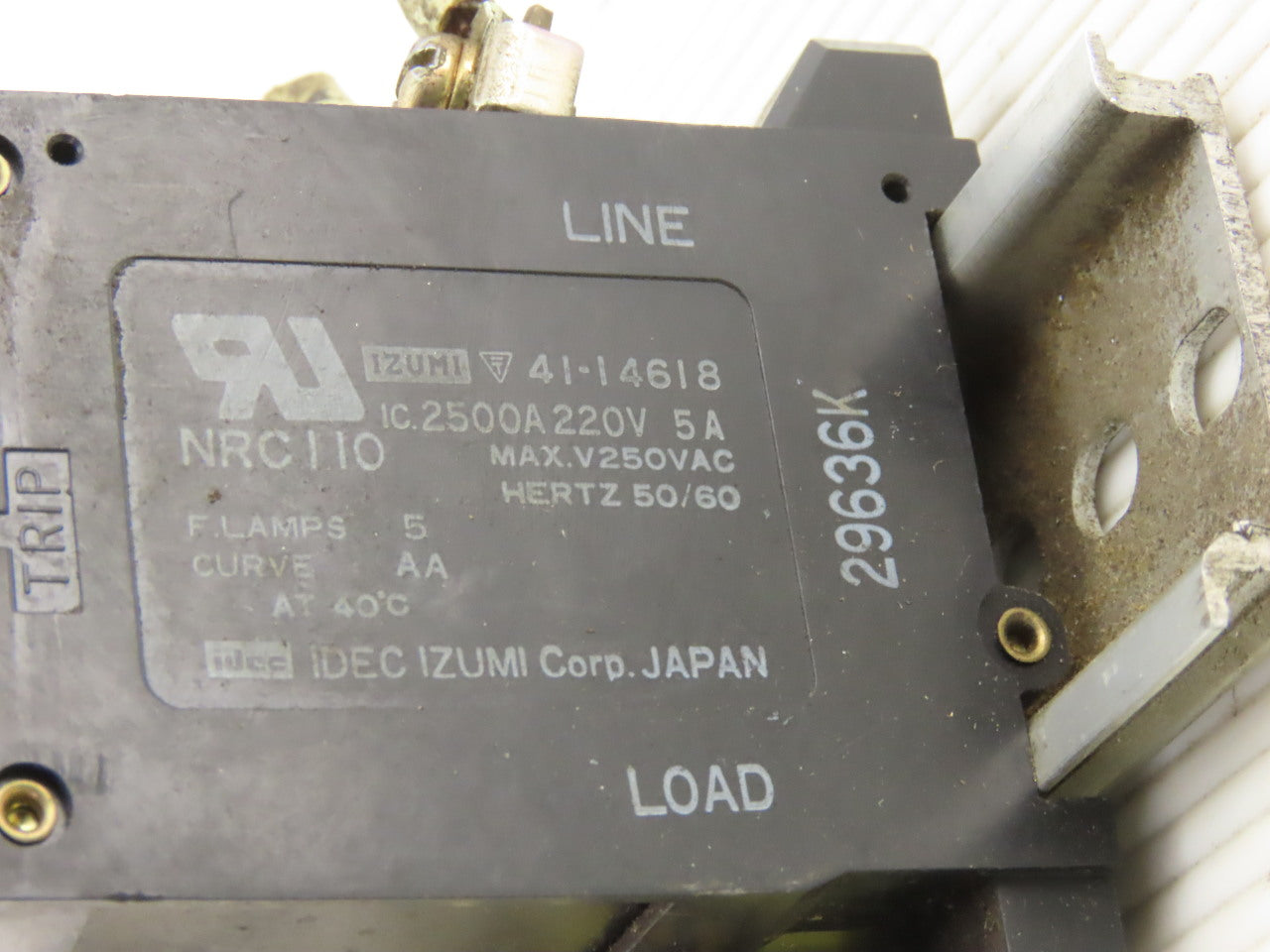 Idec NCR111 220V Circuit Breaker Assortment 10, 7, 5, 1 Amp Lot Of 10