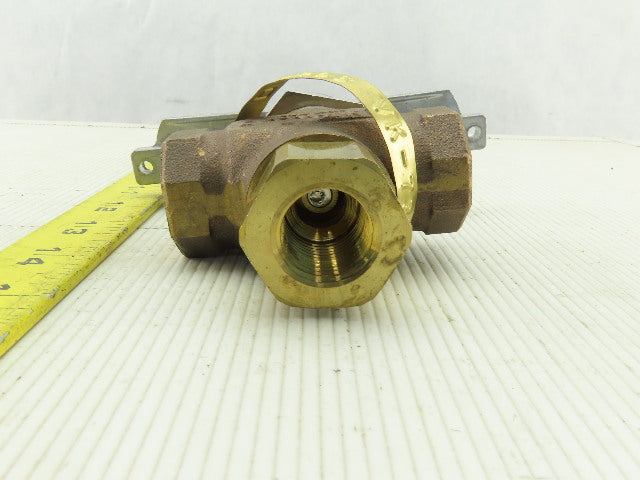 Schneider VK-7313-201-4-4 1/2" NPT Pneumatic 3-7 PSI 3 Way Mixing Valve