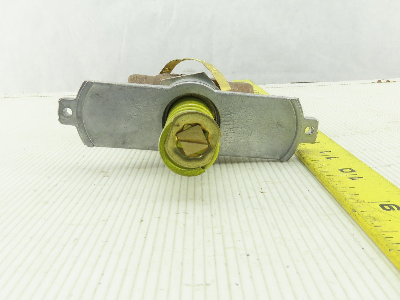Schneider VK-7313-201-4-4 1/2" NPT Pneumatic 3-7 PSI 3 Way Mixing Valve