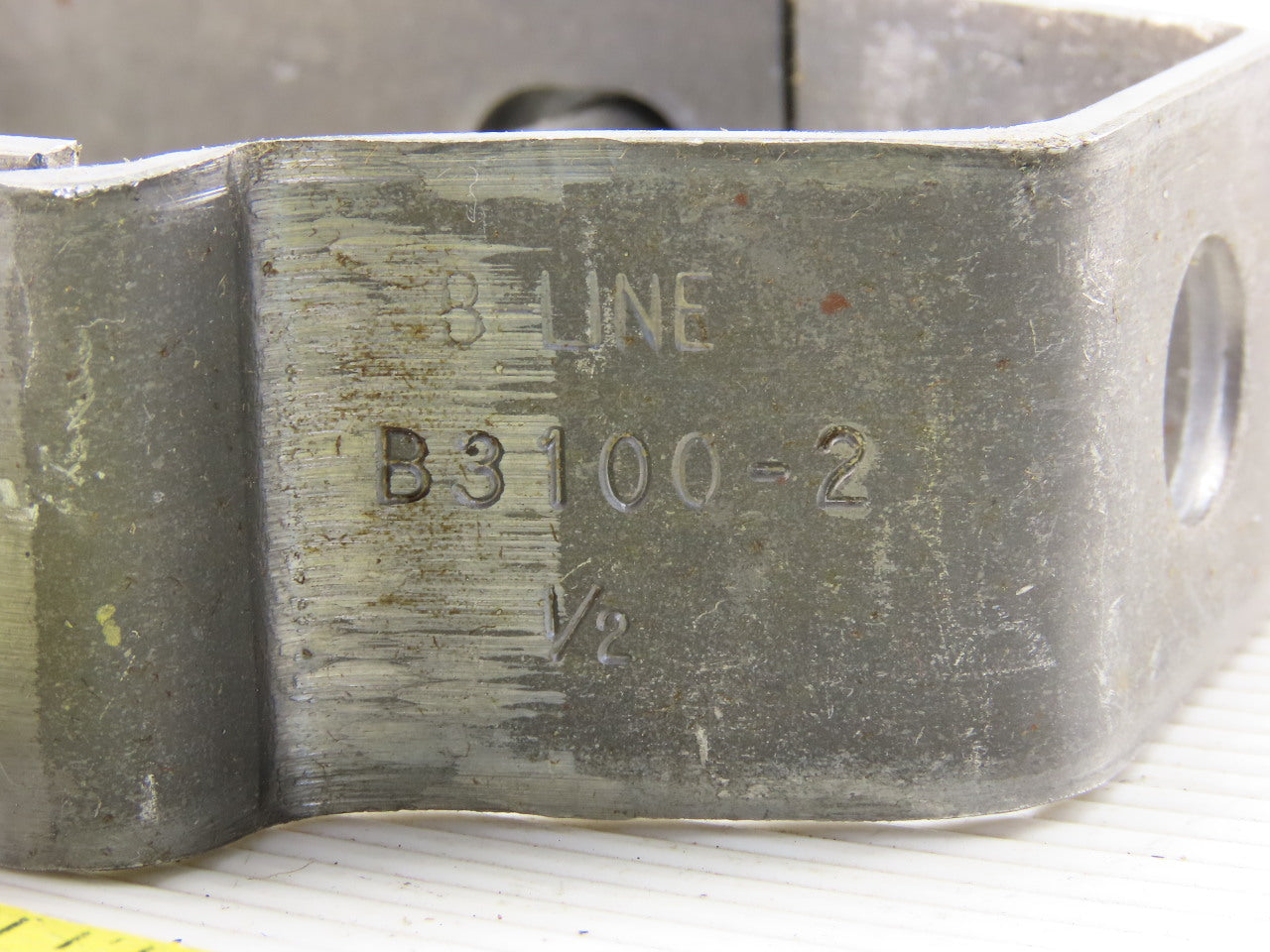 Cooper B-Line B3100-2-1/2 PLN 2-1/2" Pipe Clevis Hanger For 1/2" Rod Lot Of 25