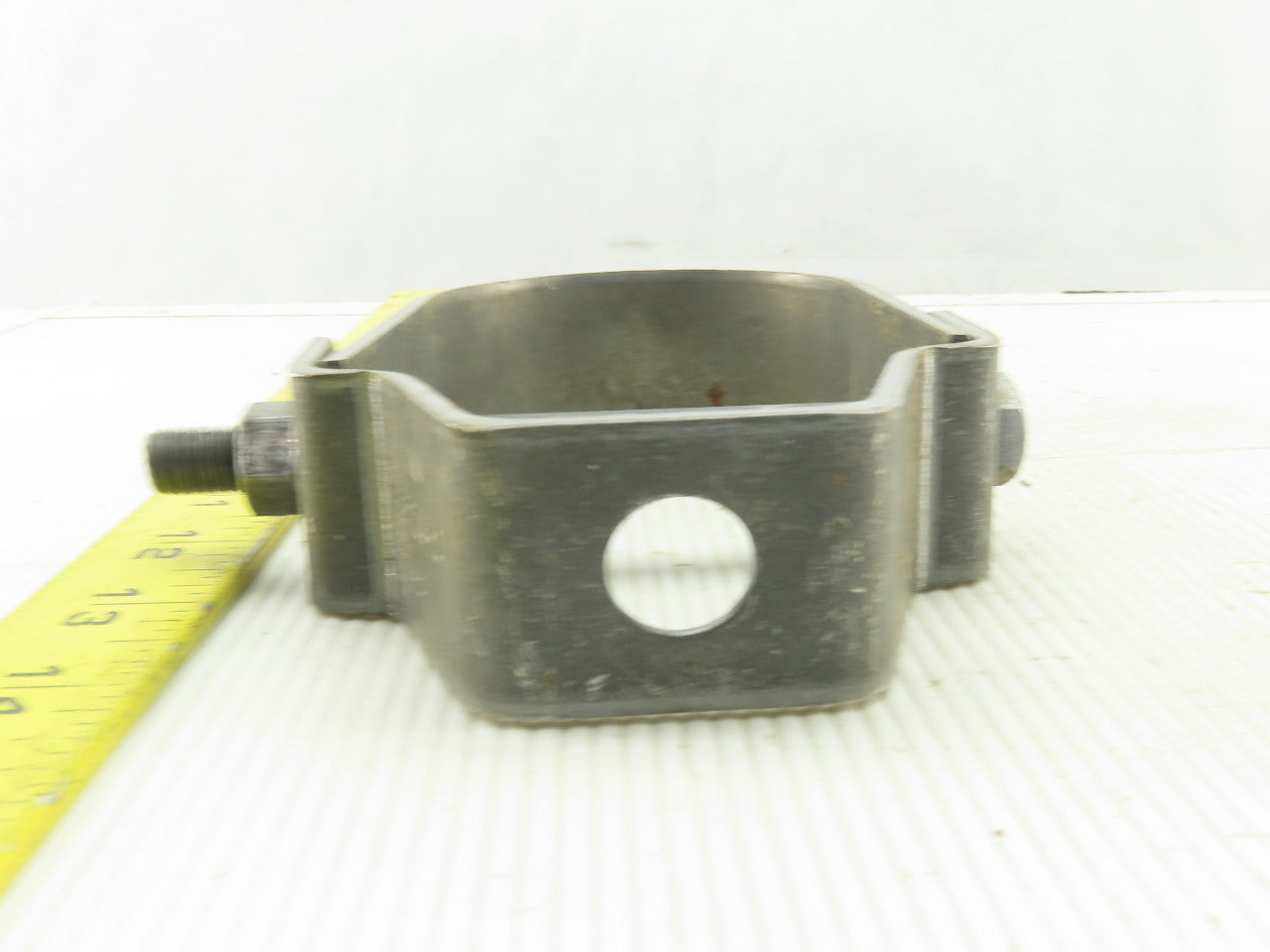 Cooper B-Line B3100-2-1/2 PLN 2-1/2" Pipe Clevis Hanger For 1/2" Rod Lot Of 25