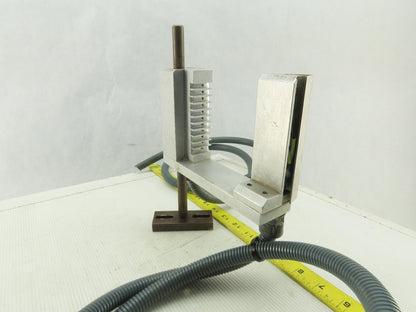 Keyence FU-77 Fiber Optic Material Pass Through Sensor 22 Sensors