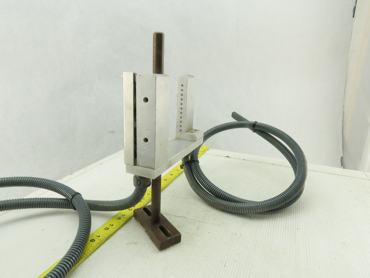 Keyence FU-77 Fiber Optic Material Pass Through Sensor 22 Sensors
