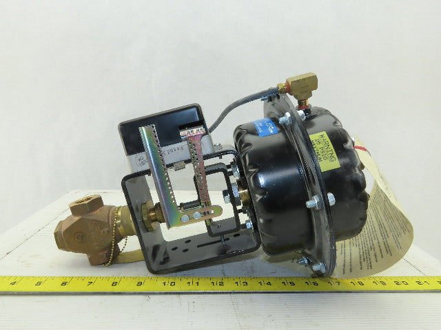 JOHNSON CONTROLS MP821D Pneumatic Valve Actuator,4 to 8 Spring 1/2 NPT Bronze