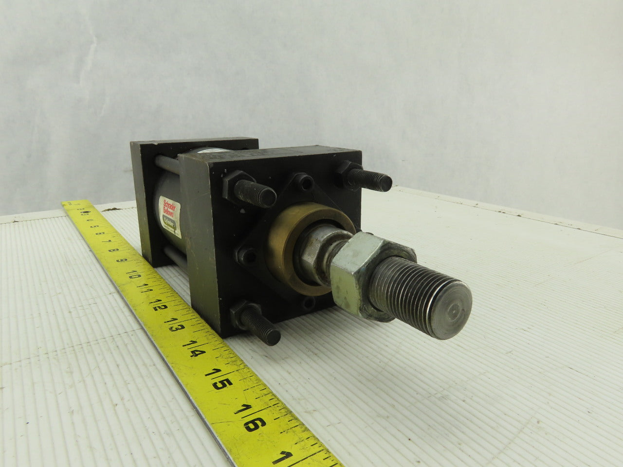 Schrader Bellows PAC115601 2-3/4" Bore 1-1/2" Stroke Pneumatic Tie Rod Cylinder
