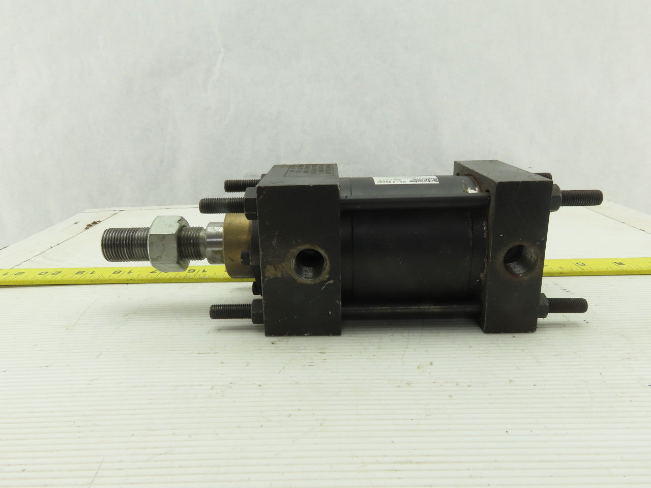 Schrader Bellows PAC115601 2-3/4" Bore 1-1/2" Stroke Pneumatic Tie Rod Cylinder