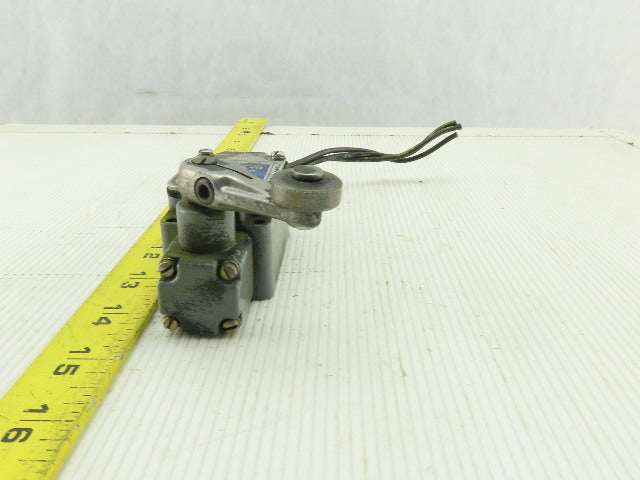 Micro Switch 1LS1-1 125-250/480V 10A Rocker Cam Limit Switch