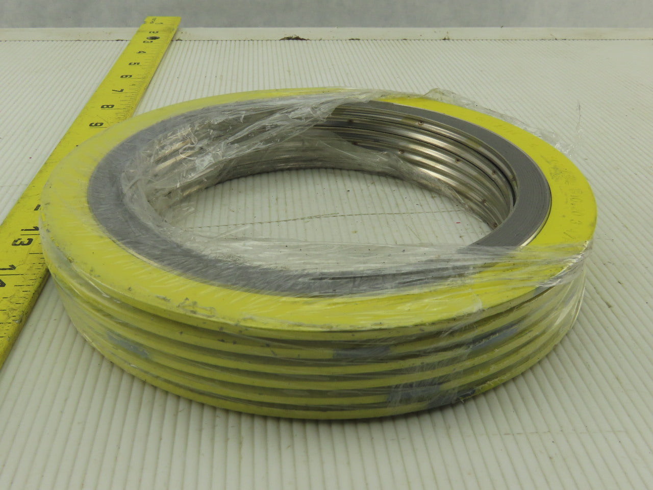 Teadit 4" Spiral Wound Gasket 150# ASMEB10.20 304/FG