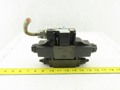 Daikin KSO-G02-2CA-10-N 3 Position Hydraulic Control Valve W/ Throttle Check