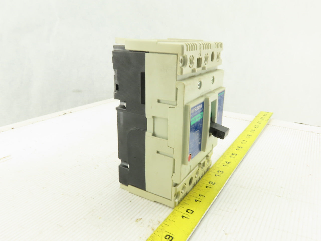 Mitsubishi NF100-CW 100A Circuit Breaker 3P 50/60Hz 500VAC 7.5kW 250VDC