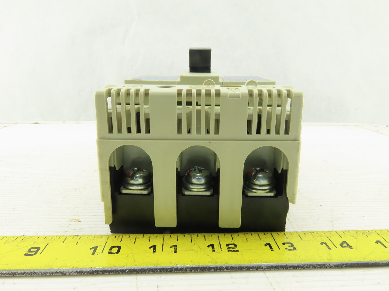 Mitsubishi NF100-CW 100A Circuit Breaker 3P 50/60Hz 500VAC 7.5kW 250VDC