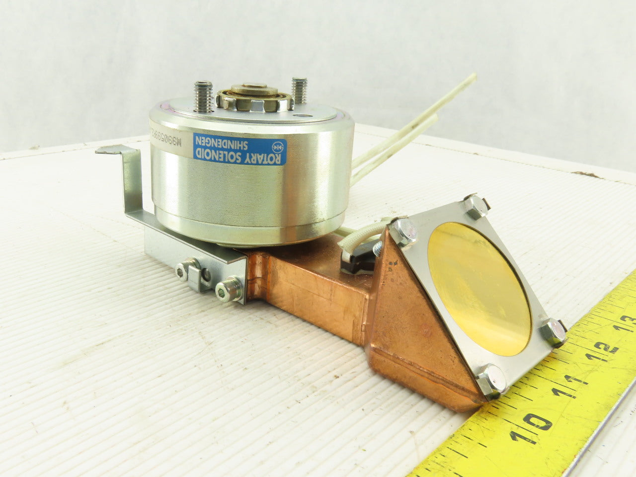 Shindengen YB-L200A8Y3E Rotary Solenoid Laser Oscillator Mirror Arm Assembly