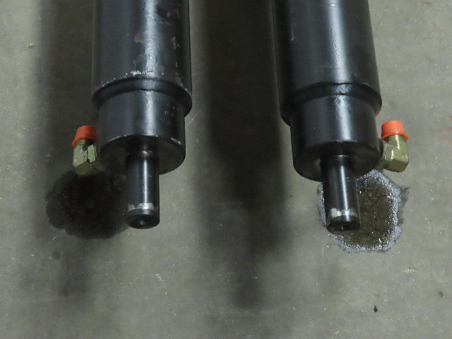 Hyster V40XMU Narrow Aisle Forklift  40' Lift Hydraulic Cylinder