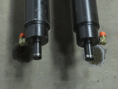 Hyster V40XMU Narrow Aisle Forklift  40' Lift Hydraulic Cylinder