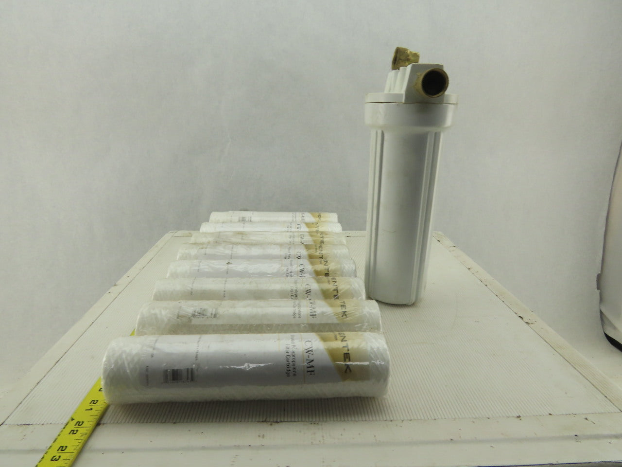 Pentek CW-MF 30 Micron String Wound Water Sediment Filter Lot Of 8 & Housing