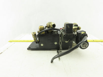 Hyster V40XMU Hydraulic Lifting Proportional Valve From Narrow Aisle Lift 24VDC