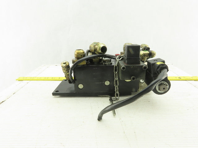 Hyster V40XMU Hydraulic Lifting Proportional Valve From Narrow Aisle Lift 24VDC