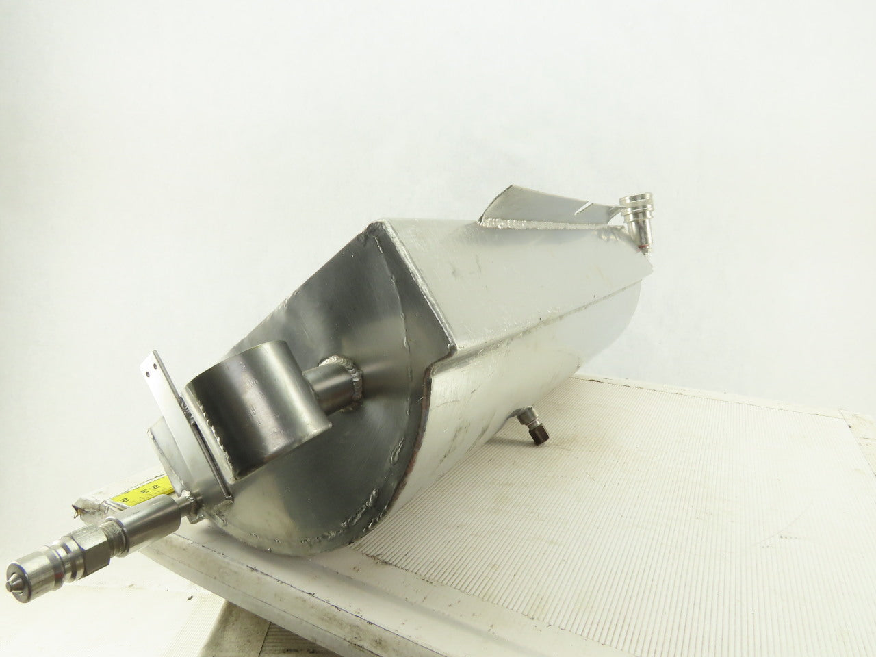 22-1/2" x 10" Stainless Steel Open Top Coolant Or Heated Jacketed Vessel  6 Gal