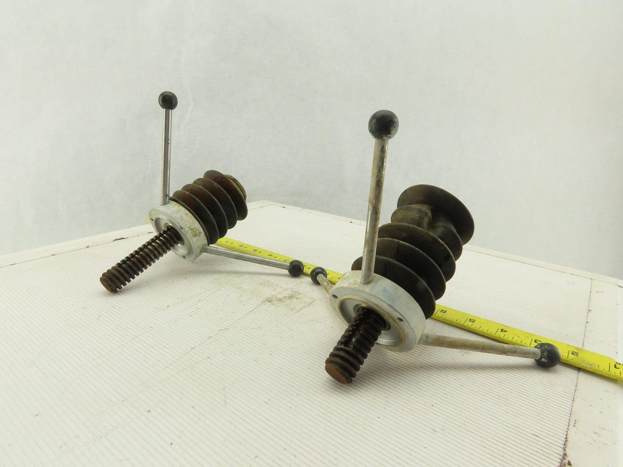 Buchi Rotavapor 186 Worm Gear Hand Cranks Laboratory Rotary Evaporator  Lot Of 2