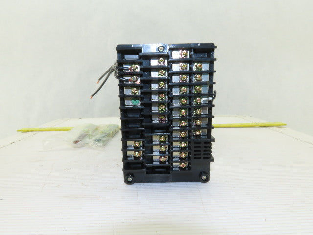 Honeywell DC40002G Programmable Temperature Controller