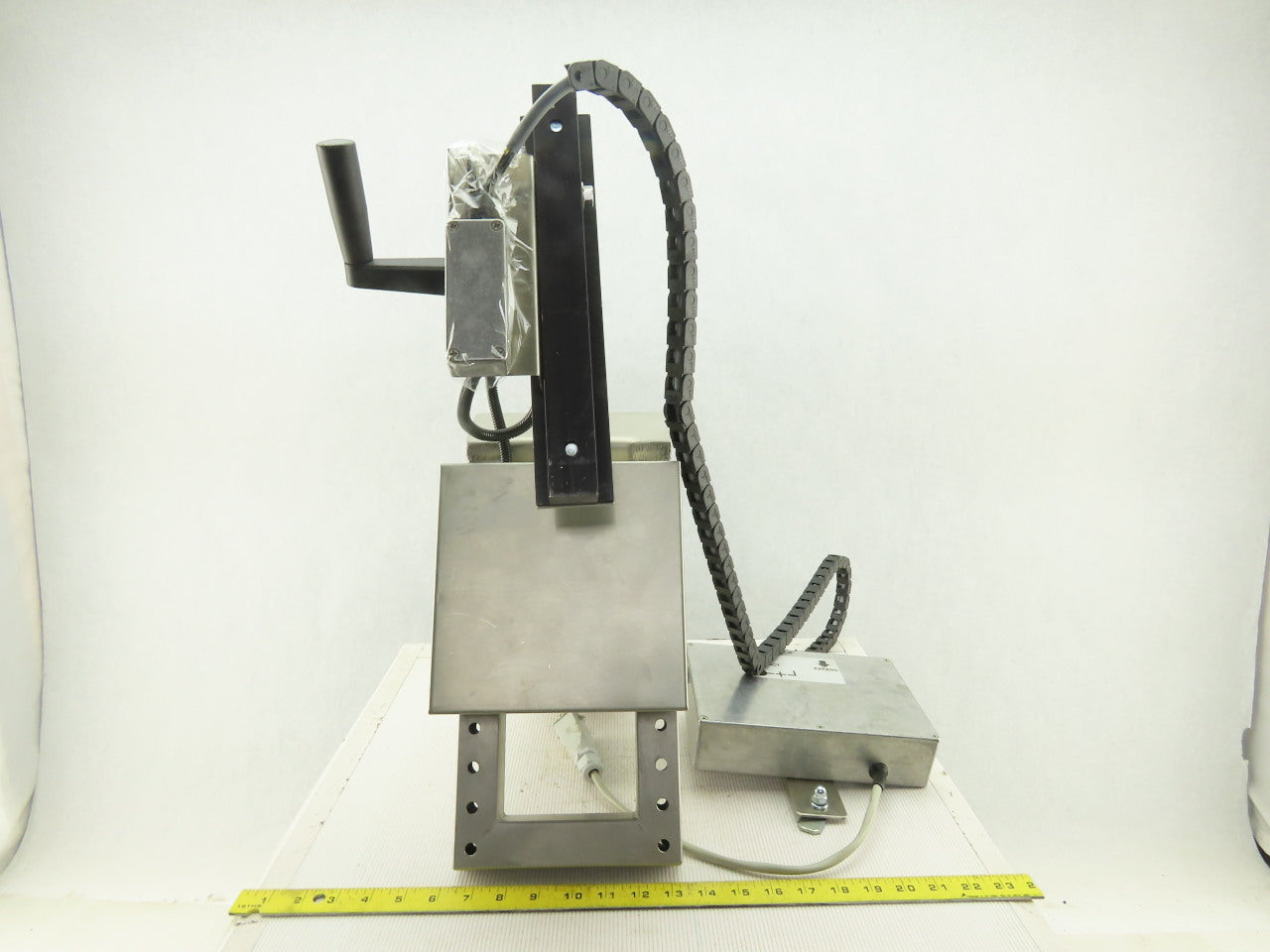 Hofpartner AB AMAL 62180 Expanding Core Shaft Rotating Manual Lifter 146mm Core