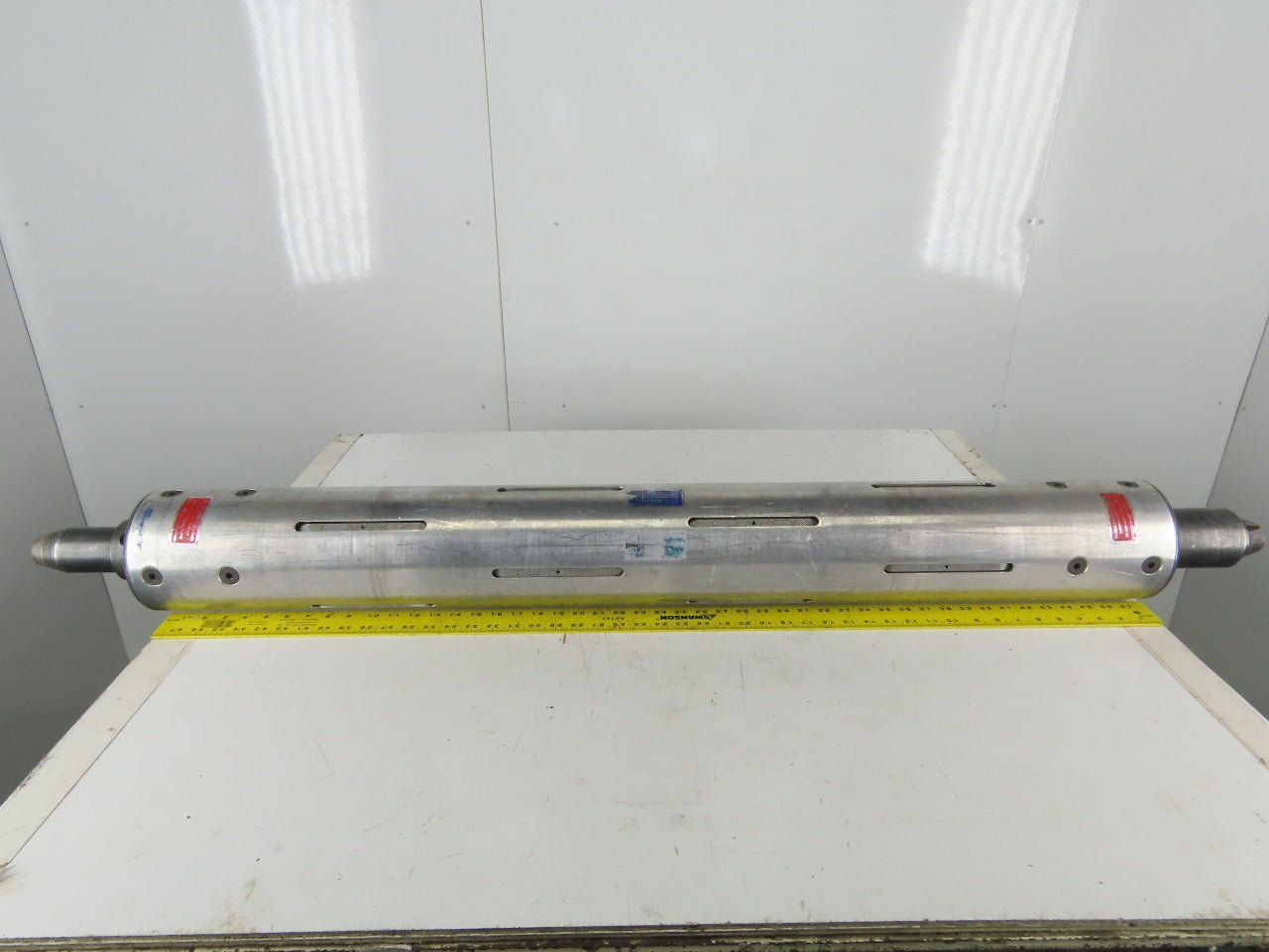 Double E Duralight 6" OD x 48" Face Aluminum Expanding Web Roll Core Shaft