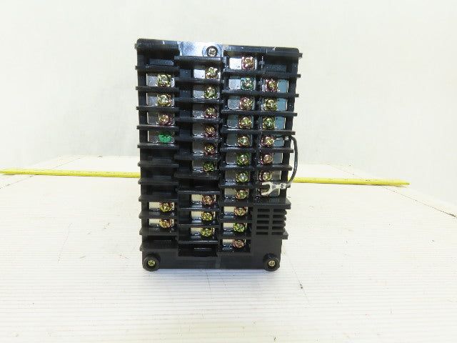 Honeywell DC40005GLN2400400 UDC 4000 Temperature Controller 120/240V