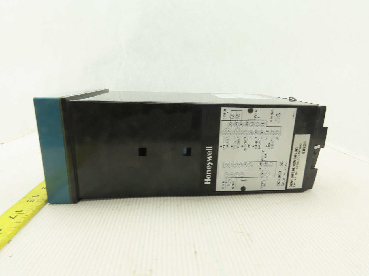 Honeywell DC40005GLN2400400 UDC 4000 Temperature Controller 120/240V