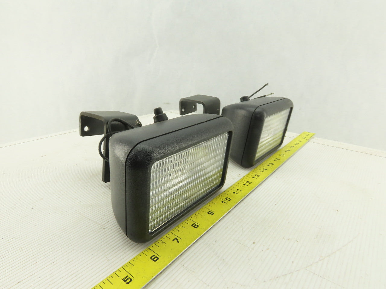 Speaker 36V Incandescent Forklift Order Picker Task Light Lot Of 2