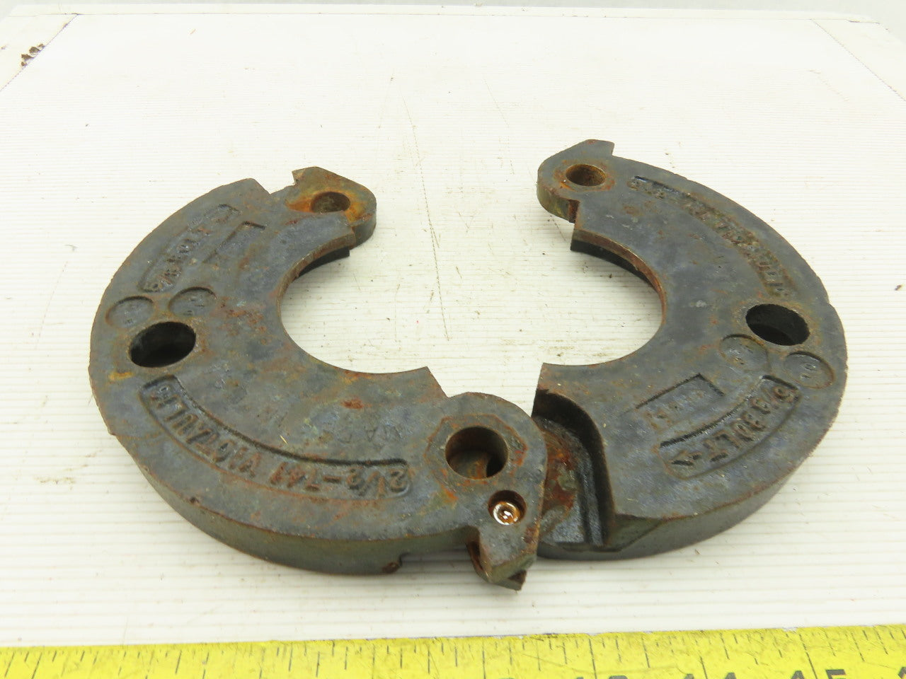 Victaulic 2-1/2-741 2-1/2" Bolt On Pipe Flange Clamp 5/8"