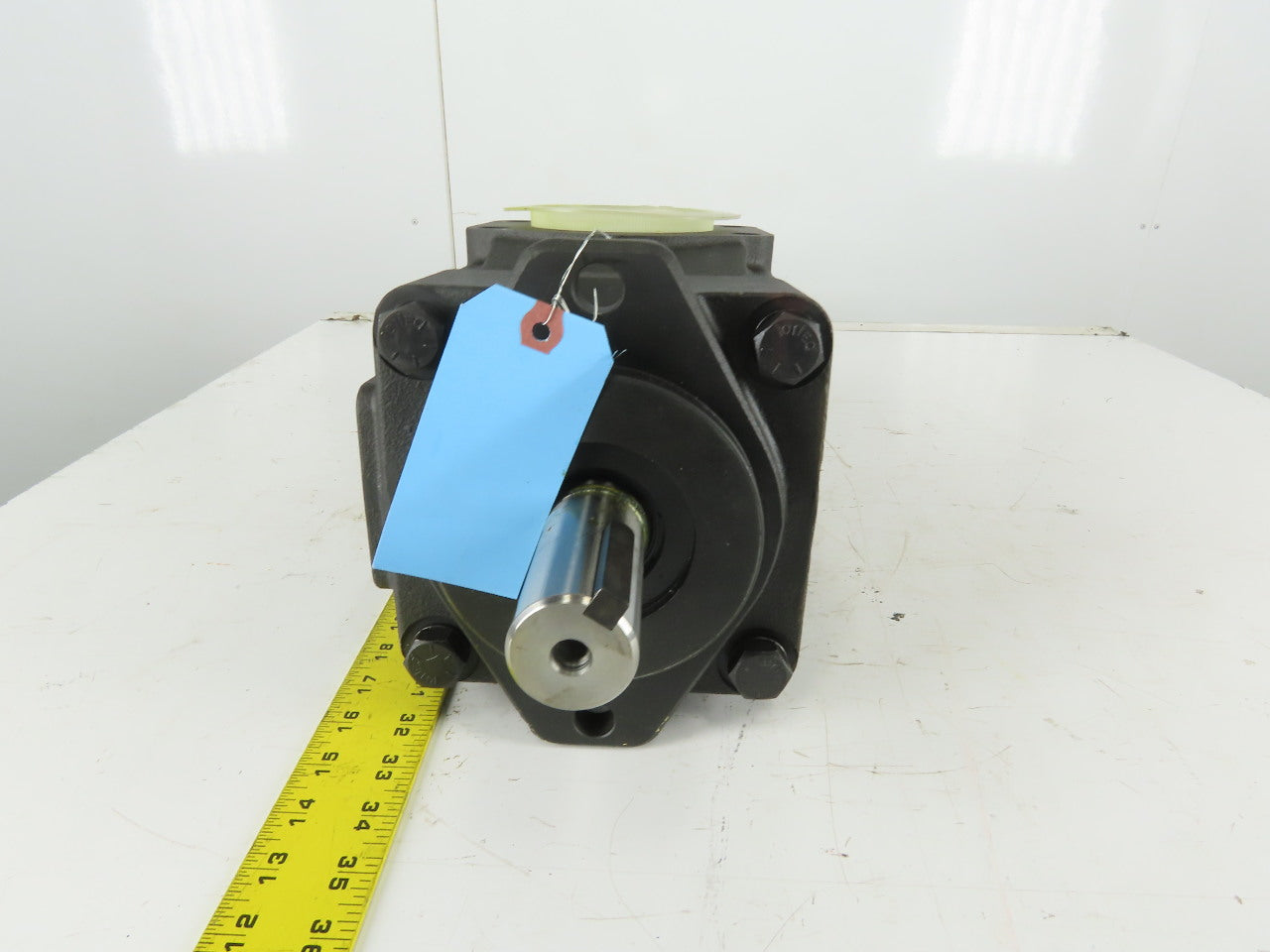 DDKS Industies 4" x 1" x 1-1/2"  Hydraulic Flange Mount Rotary Vane Pump