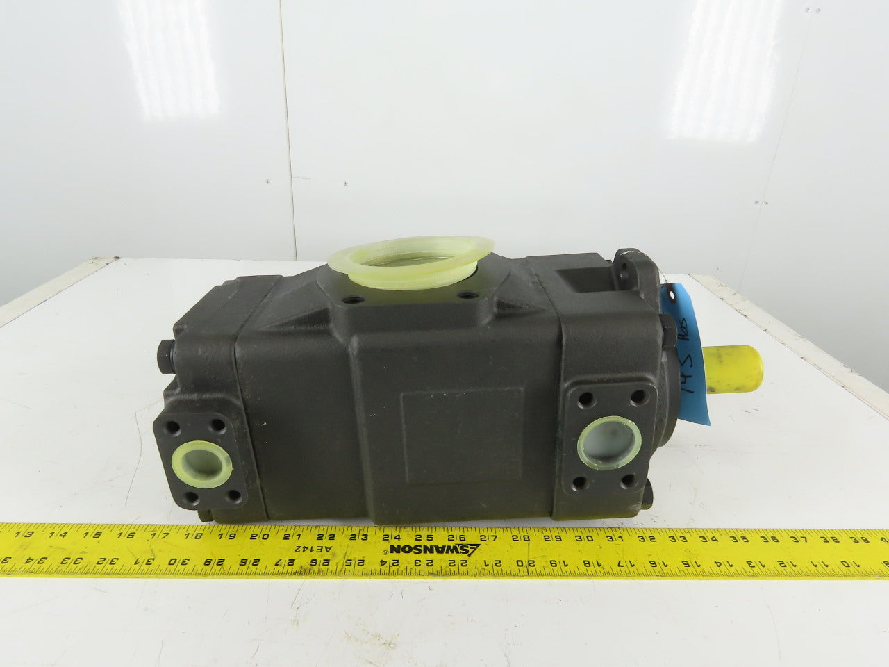 DDKS Industies 4" x 1" x 1-1/2"  Hydraulic Flange Mount Rotary Vane Pump