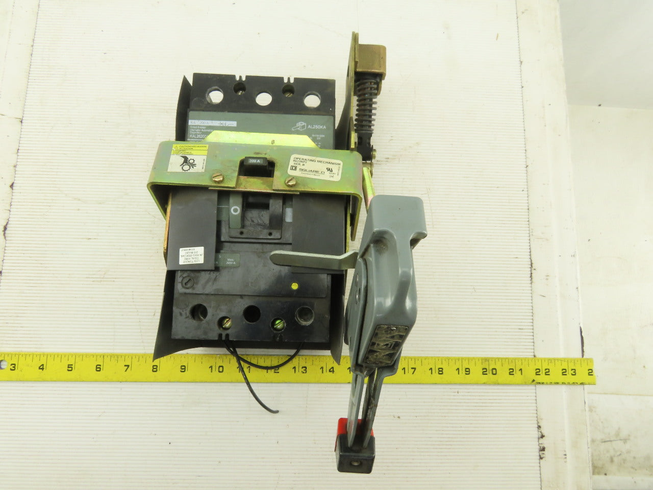 Square D KAL262001021 600V 200A Circuit Breaker W/ Operating Mechanism
