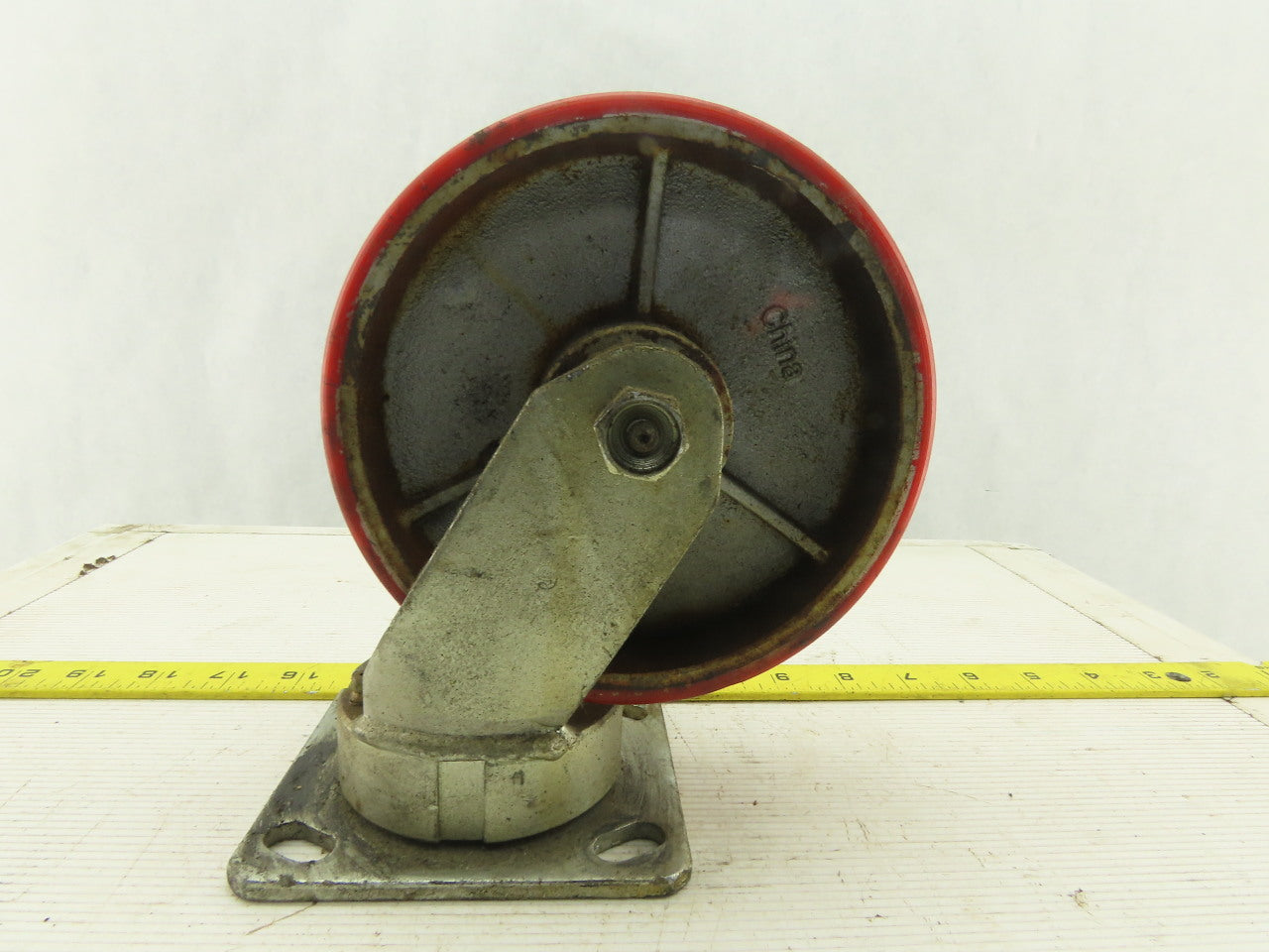 6" x 2" Rubber Over Cast Iron Swivel Caster Plate Mount