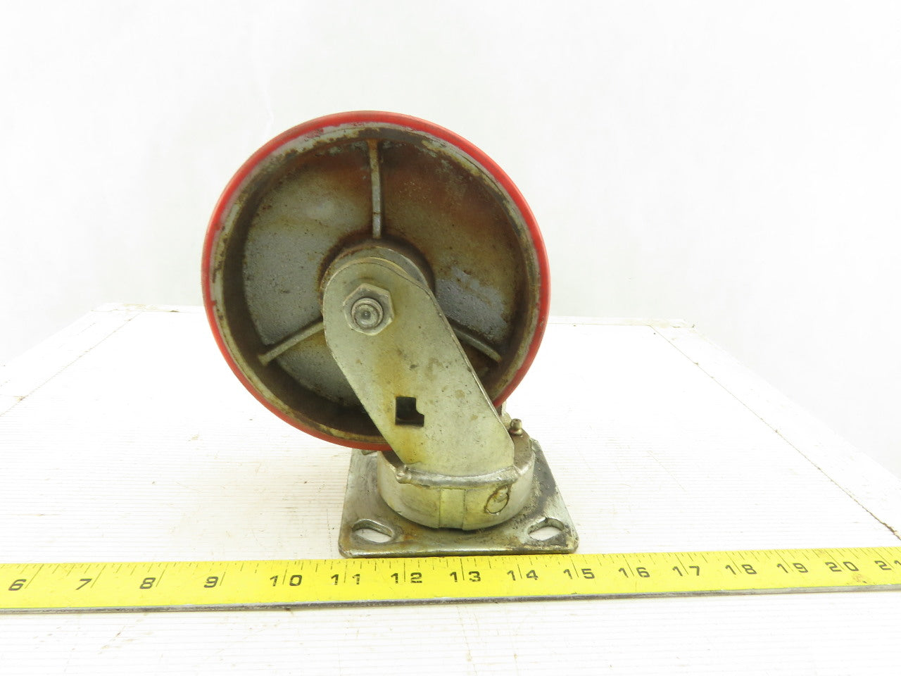 6" x 2" Rubber Over Cast Iron Swivel Caster Plate Mount