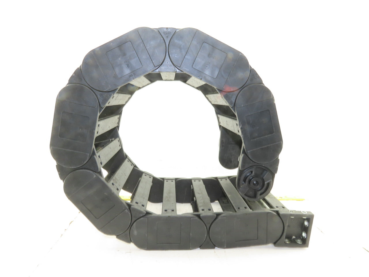 Igus 380.01 6-1/2" x 1-1/2" Cable Drag Energy Chain 15 Links 40"